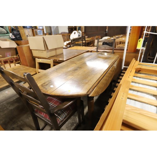 636 - Dining table & 6 chairs