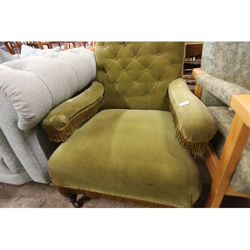 641 - Green button armchair