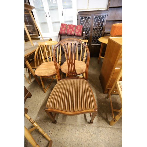 657 - 3 round seated kitchen chairs