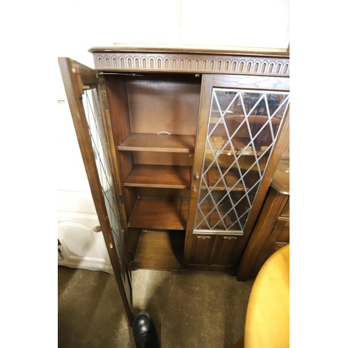 660 - Priory oak gin cabinet/bookcase