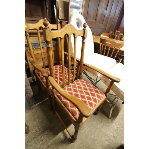 680 - 7 oak chairs (2 carvers, soltera)