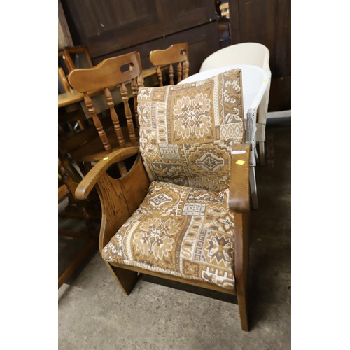 690 - low oak framed chair