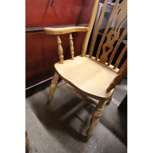 695 - windsor chair