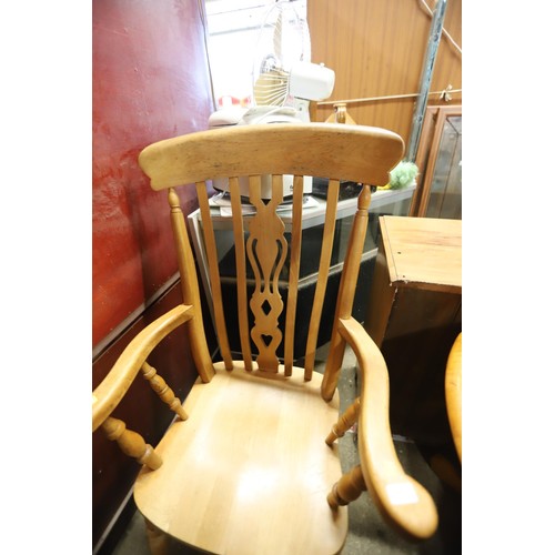 695 - windsor chair