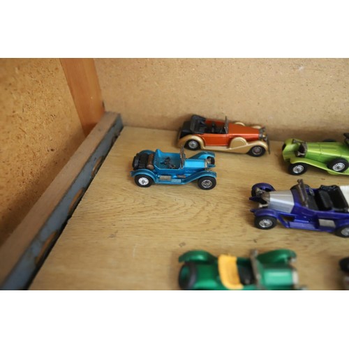 524 - model matchbox cars x 10