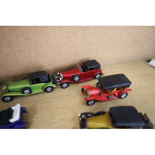 524 - model matchbox cars x 10