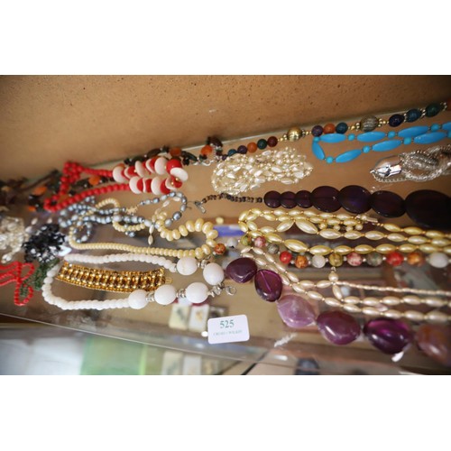 525 - Qty of beaded necklaces