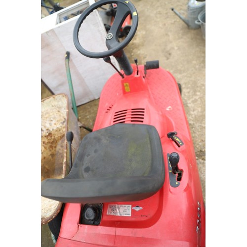 5 - Mountfield rid on lawnmower, model 725M, type EL63, 111kg