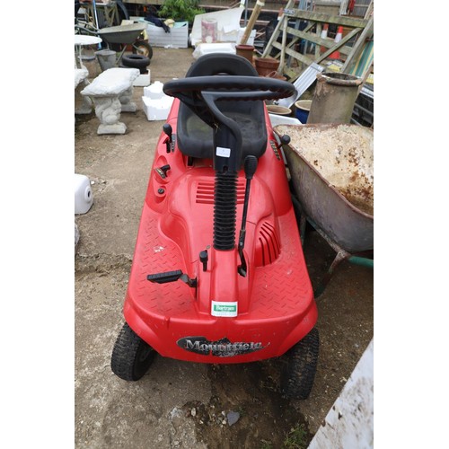 5 - Mountfield rid on lawnmower, model 725M, type EL63, 111kg