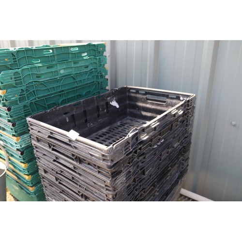 17 - 10 x black bale arm crates