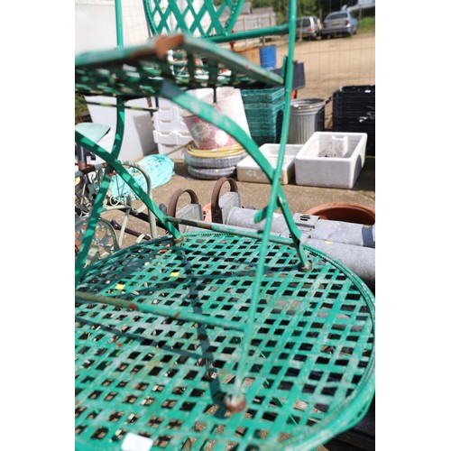 67 - folding metal table & chair