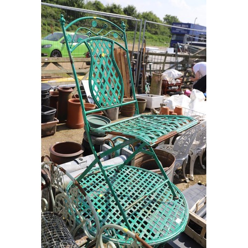 67 - folding metal table & chair