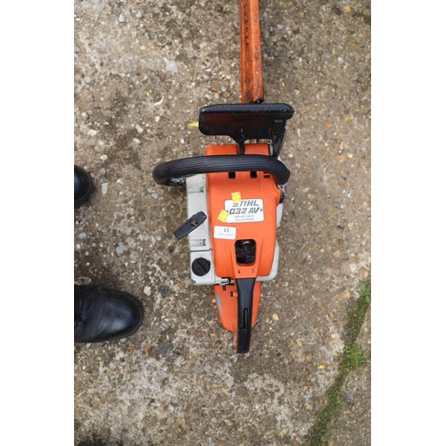 13 - Stihl D32-AV chainsaw