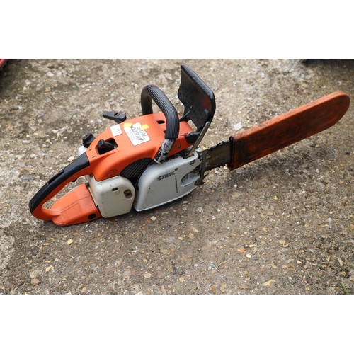 13 - Stihl D32-AV chainsaw