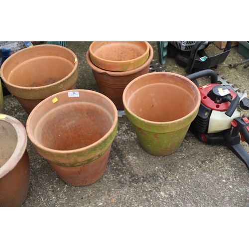 26 - 7 terracotta pots