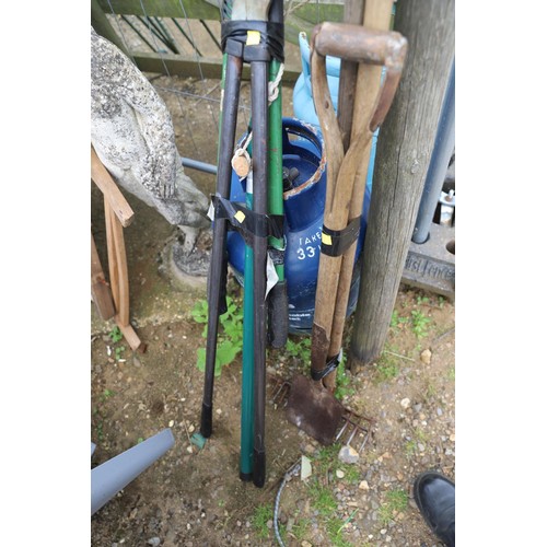 41 - 2 bundles of garden tools/loppers/spade & rakes