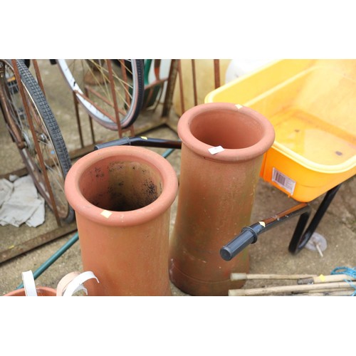 46 - Pair of terracotta chimney pots