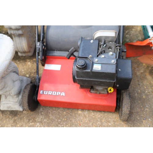 59 - Petrol scarifier