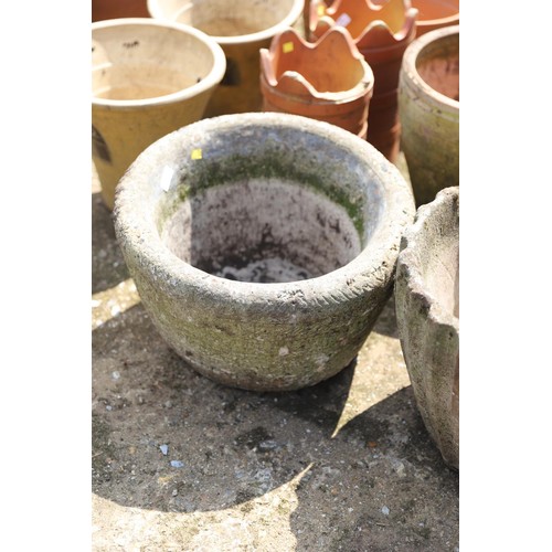 74 - 2 concrete pots