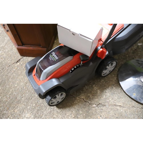 226 - Lawnmower, cordless, Flymo - warranted until 12 noon Tuesday following the above sale