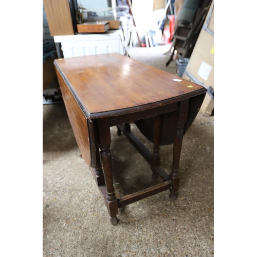 232 - Oak drop leaf table