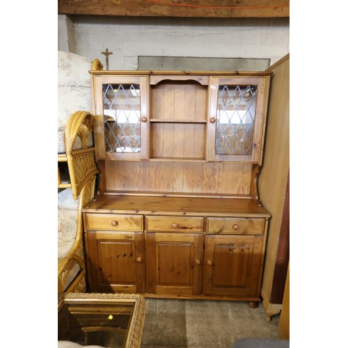 605 - Pine 3 drawer & cupboard dresser