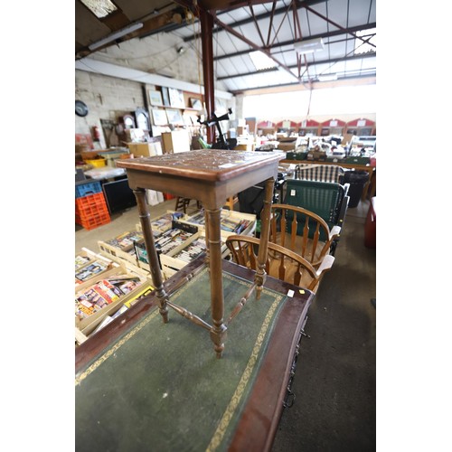 608 - Small carved oak table