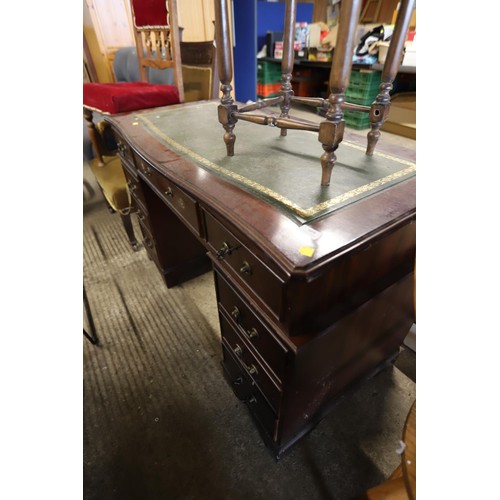 609 - Reproduction mahogany effect leather top desk