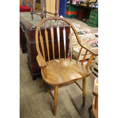 610 - 2 oak carver chairs