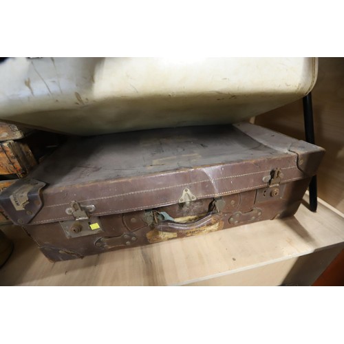 383 - 3 vintage cases & leather belt