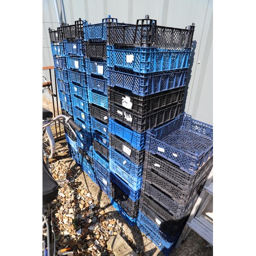 16 - Qty of small stacking crates