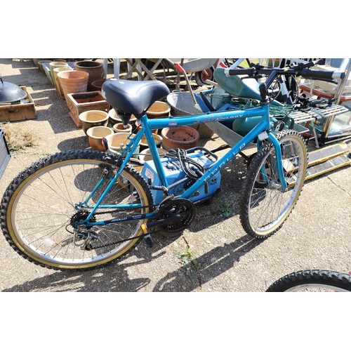 18 - Men's apollo mountain bike