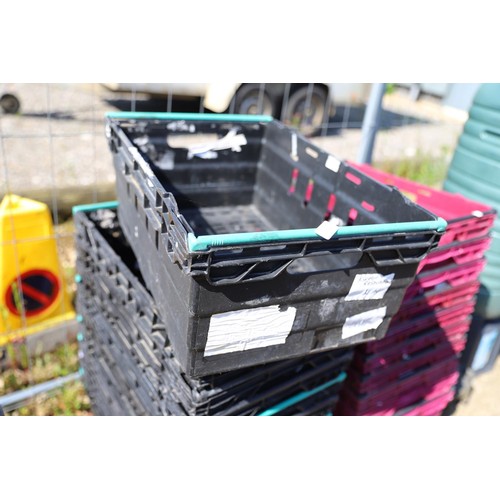 37 - 10 x black stacking bale arm crates