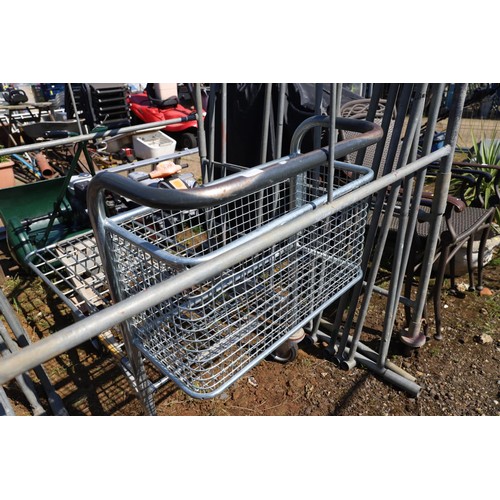 62 - Metal garden trolley