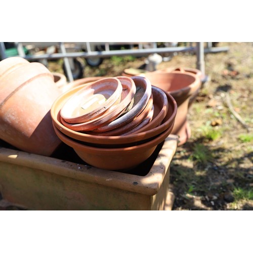 64 - Terracotta pots & planter