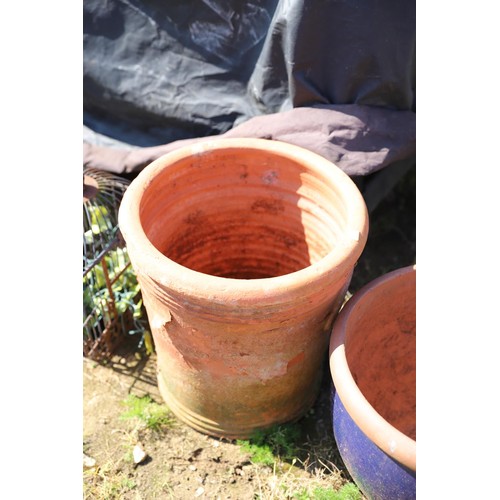 71 - 3 terracotta large pots