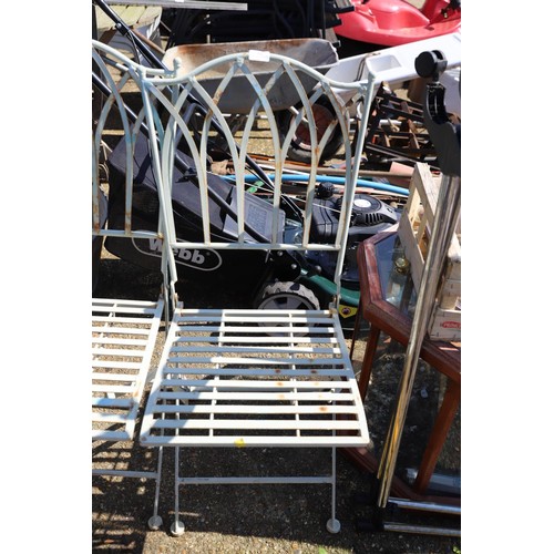 84 - 2 metal garden chairs