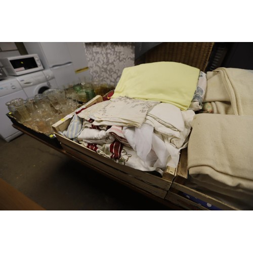 115 - 4 boxes of blankets, linen