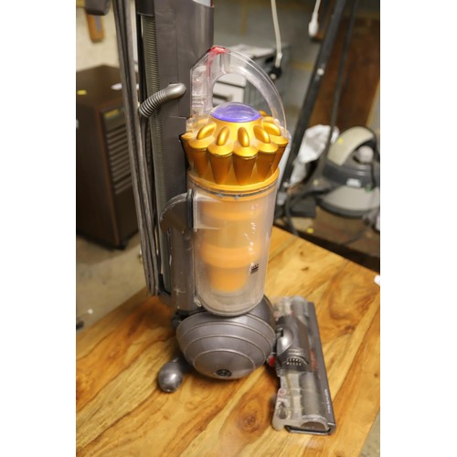 163 - Dyson DC40 - warranted until 12 noon Tuesday following the above sale