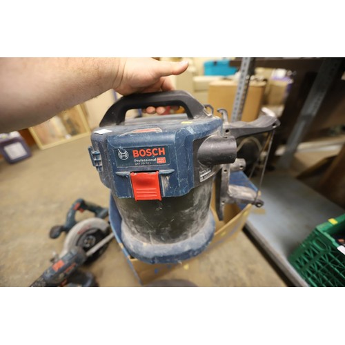 272 - mixed box containing bosch 18v cordless vaccum cleaner/circular saw/drill & battery