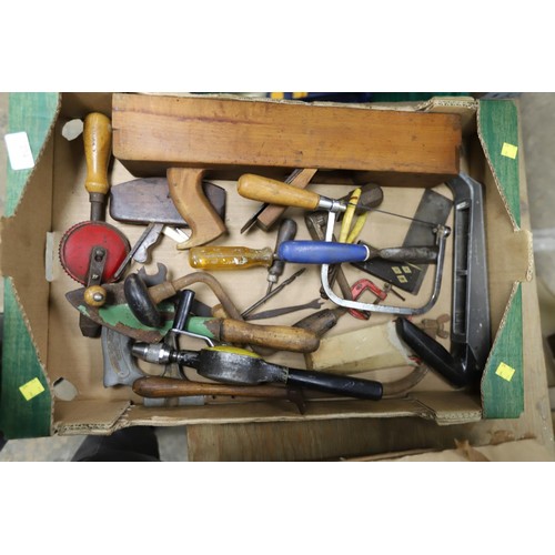 274 - box of assorted carpentry tools inc planes/carpenters squares etc