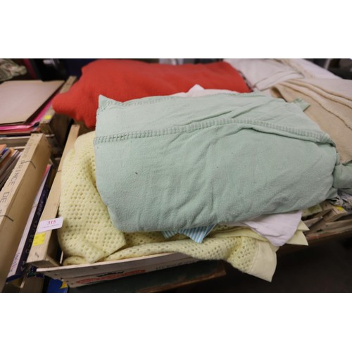 315 - 4 boxes of blankets & various bedlinen