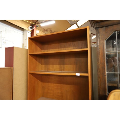 360 - 6' bookcase