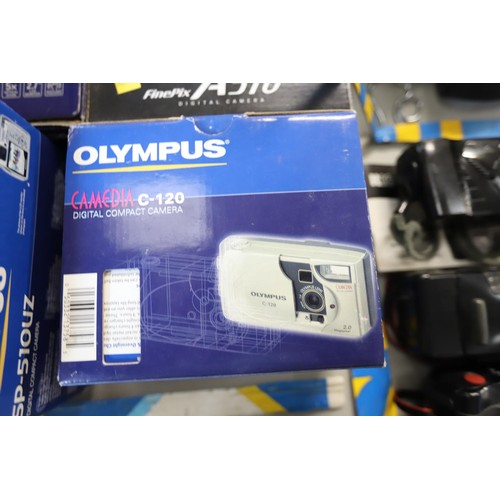 500 - 4 boxed digital cameras, Olympus, FujiFilm