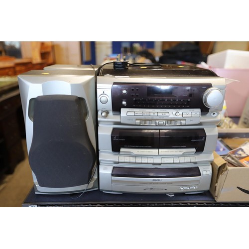 298 - Bush Hi Fi with speakers - warranted until 12 noon Tuesday following the above sale