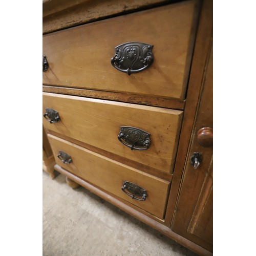 662 - Welsh dresser, pine