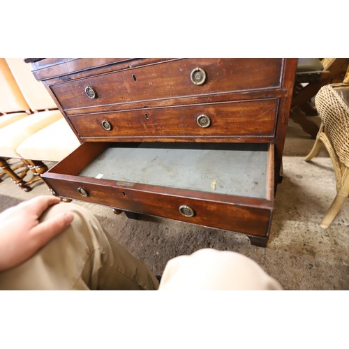 590 - Mahogany Georgian bureau/desk with brush & slide