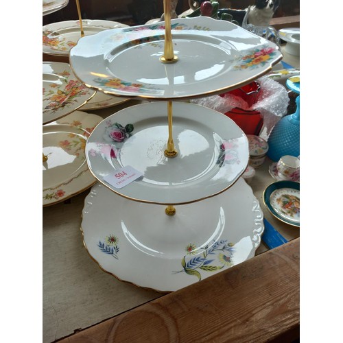 504 - 5 vintage cake stands