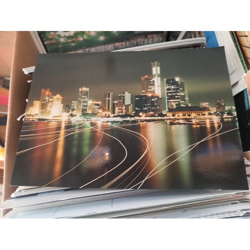 450 - 800 colour postcards, worldwide