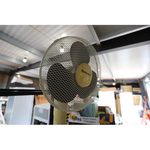 228 - Honeywell floor standing fan - warranted until 12 noon Tuesday following the above sale